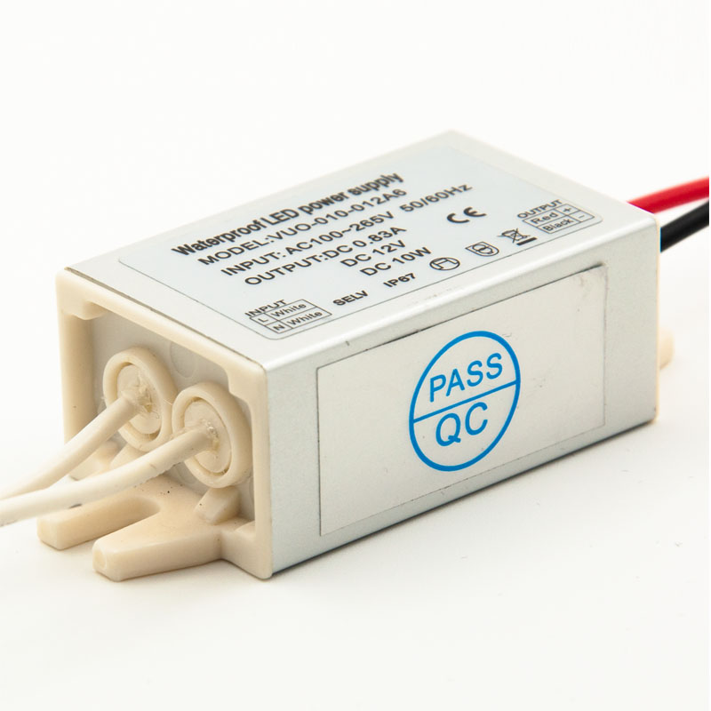 Schlanker Mini-LED-Treiberregl – Outdoor Power Transformer Bewertung und Preis